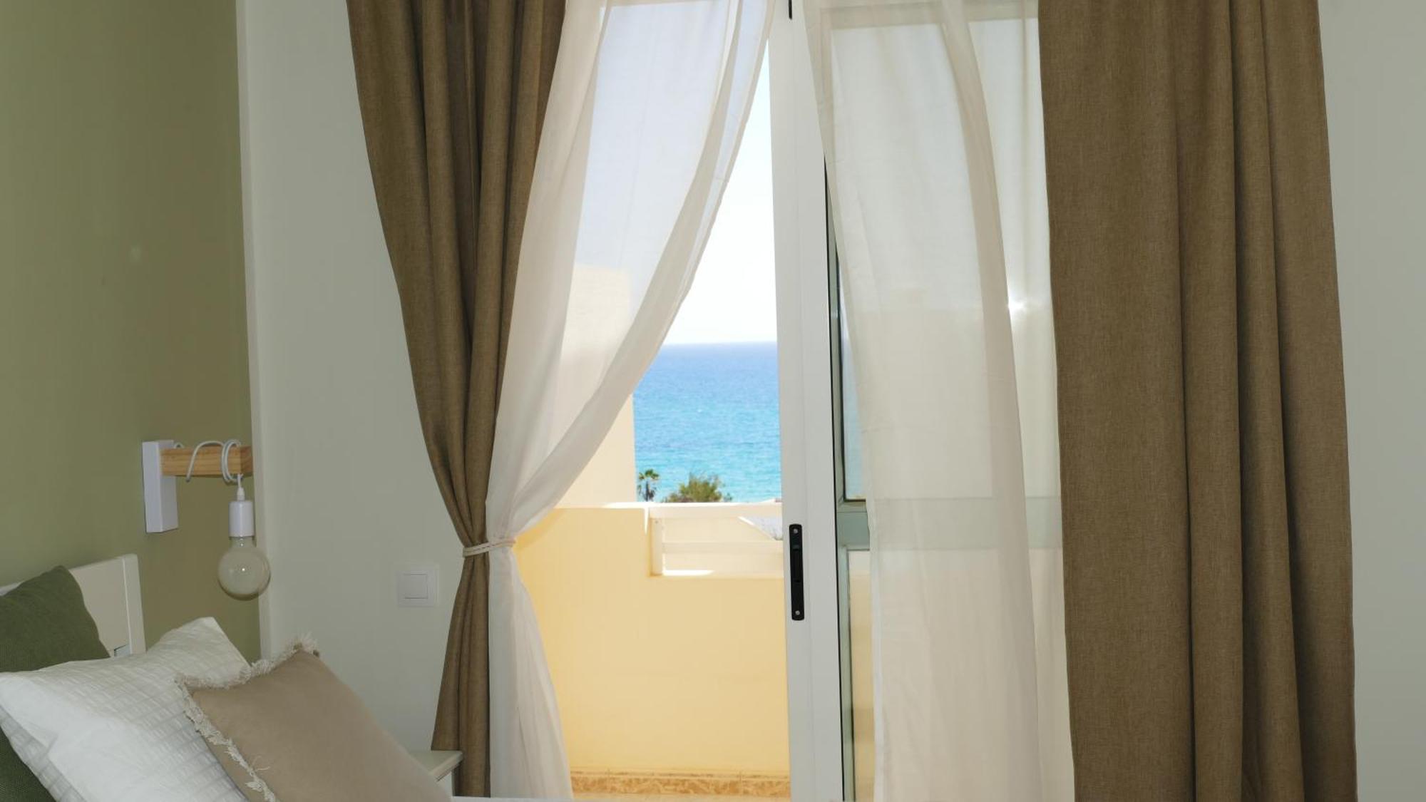 קוסטה קלמה Blue Lagoon Apartment מראה חיצוני תמונה